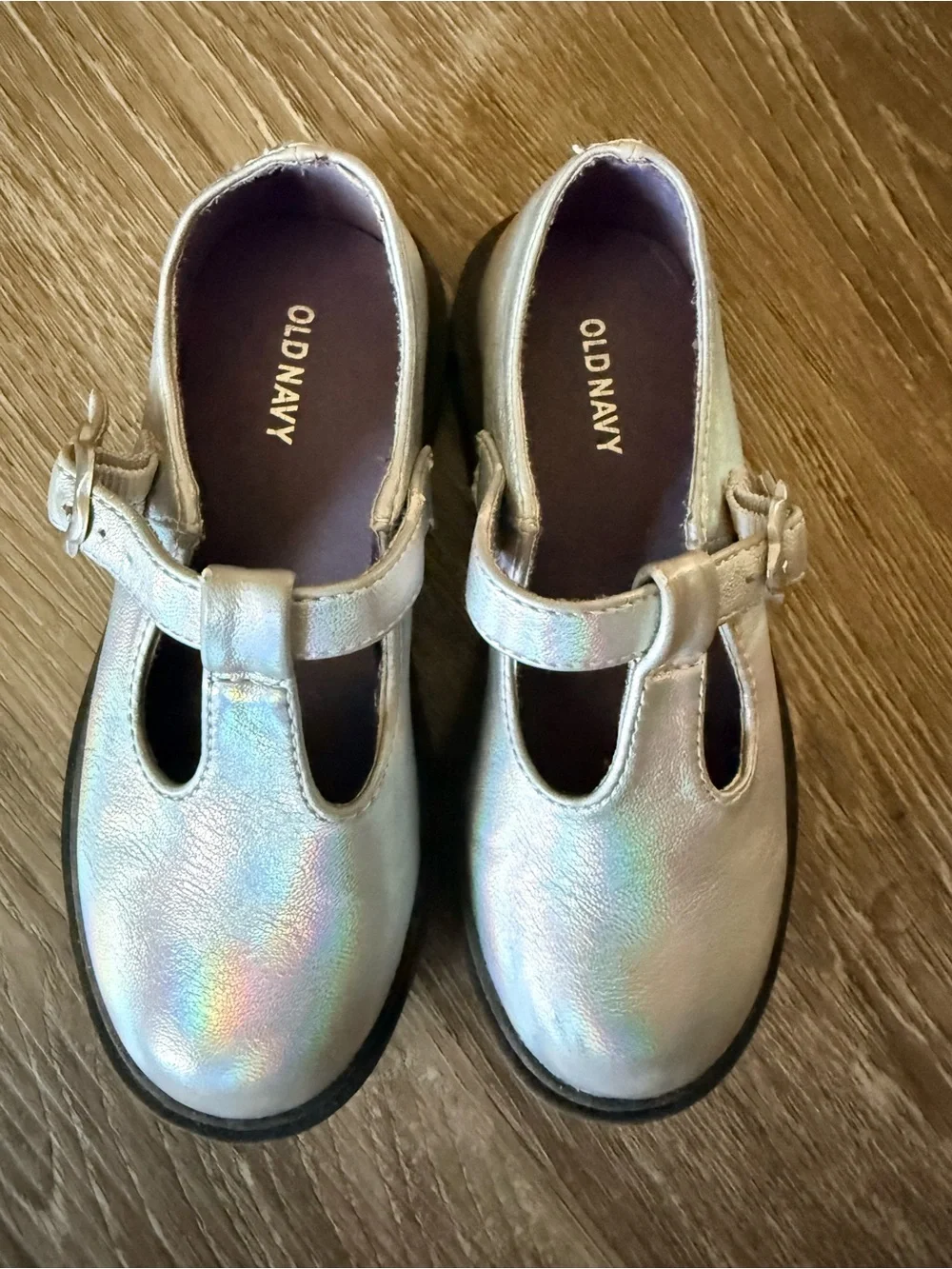 Girl’s Old Navy Silver Metallic chunky Mary Janes